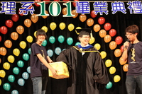 20130608-101學年度物理系畢業典禮圖片