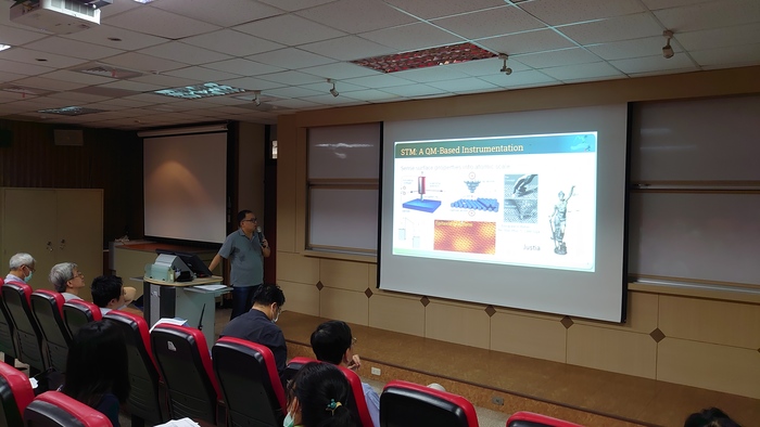 高雄中學物理實驗研究社和台南女中科學研究社Visit: 20200812Image