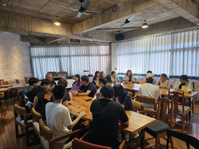 20250606香港城市大學物理系來訪圖片